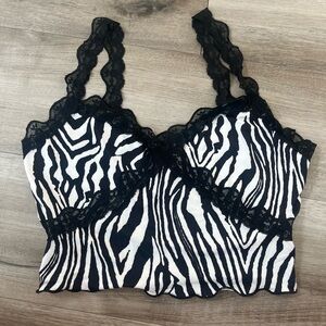 Y2K zebra black white lace cropped top